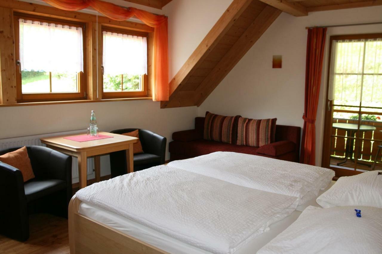 Gaestehaus Sonnhalde Виден Экстерьер фото